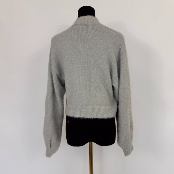 HELLO HEART GREY BALLOON SLEEVE FURRY SWEATER SIZE SMALL - Picture 8 of 9